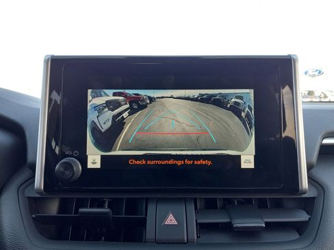 Used 2024 Toyota RAV4 LE image 19