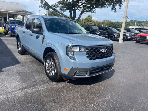 Used 2025 Ford Maverick XLT w/ 4K Tow Package AWD/4WD image 8