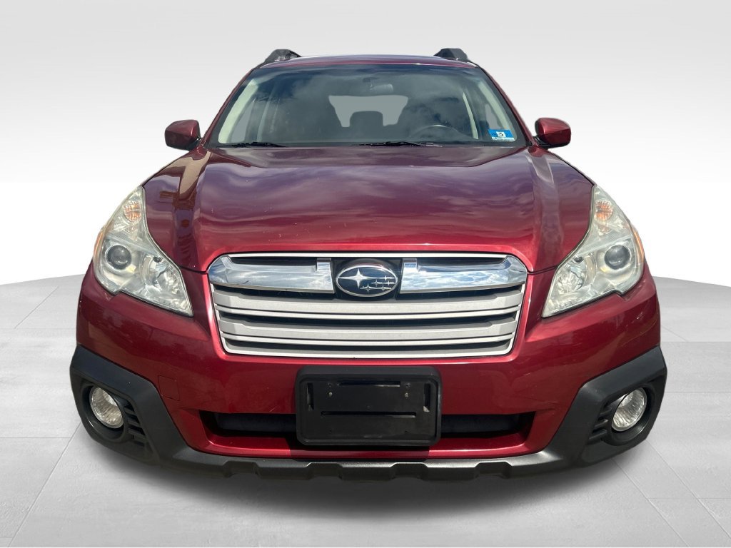 Used 2014 Subaru Outback 2.5i Premium AWD/4WD image 2
