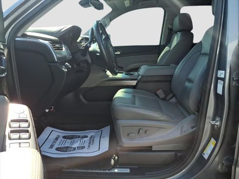Used 2020 Chevrolet Tahoe LT image 22