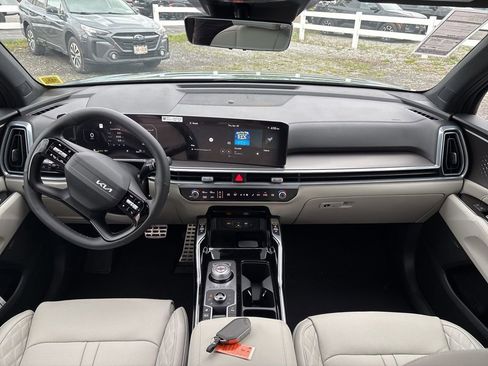 New 2026 Kia Sorento SX Prestige AWD/4WD image 9