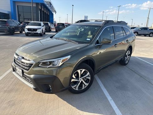 Used 2020 Subaru Outback Limited w/ Popular Package #2 AWD/4WD image 1