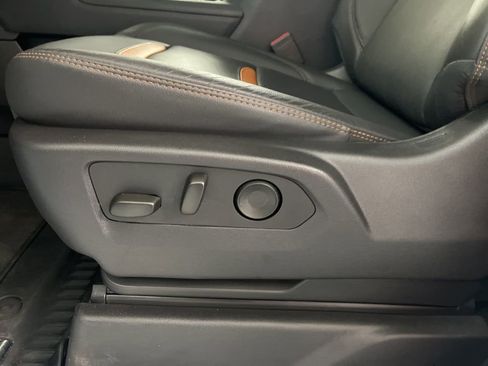 Used 2025 GMC Sierra 1500 AT4 AWD/4WD image 56