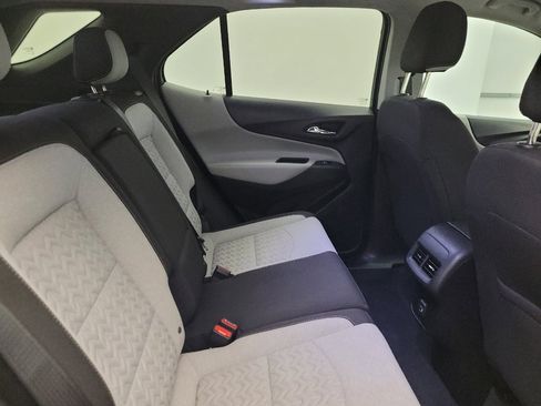 Used 2022 Chevrolet Equinox LT AWD/4WD image 19