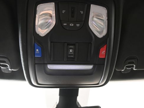 Used 2022 RAM 1500 Big Horn AWD/4WD image 38