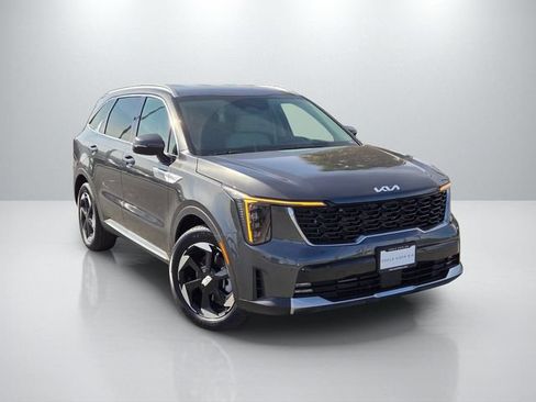 New 2026 Kia Sorento EX FWD image 1