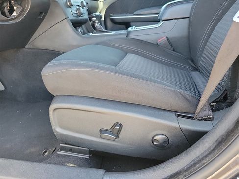 Used 2023 Dodge Charger SXT image 12
