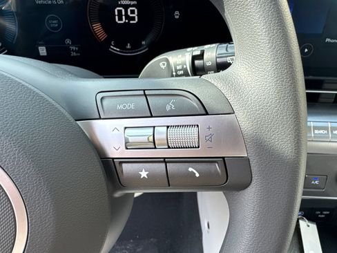 Used 2026 Hyundai Kona SE FWD image 26