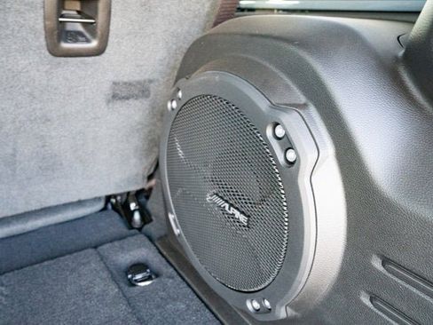 New 2025 Jeep Wrangler Unlimited Rubicon w/ Convenience Group image 36