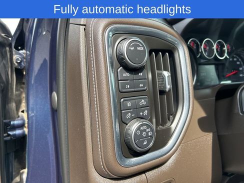 Used 2021 Chevrolet Silverado 1500 LTZ AWD/4WD image 16