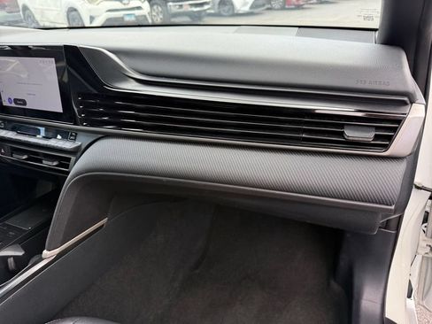 Certified 2025 Toyota Camry SE FWD image 16