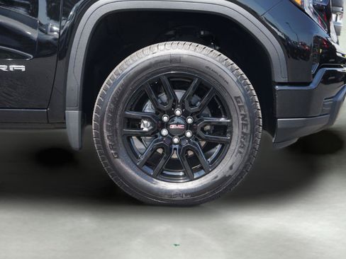 Used 2026 GMC Sierra 1500 Pro w/ Graphite Edition RWD image 4