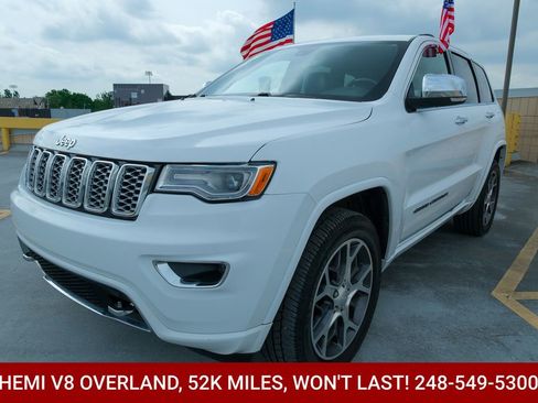 Used 2019 Jeep Grand Cherokee Overland AWD/4WD image 8