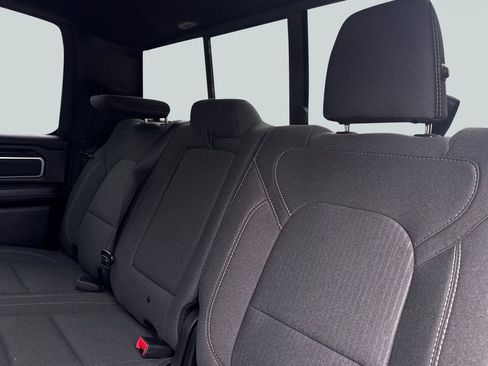 Used 2022 RAM 1500 Big Horn AWD/4WD image 29