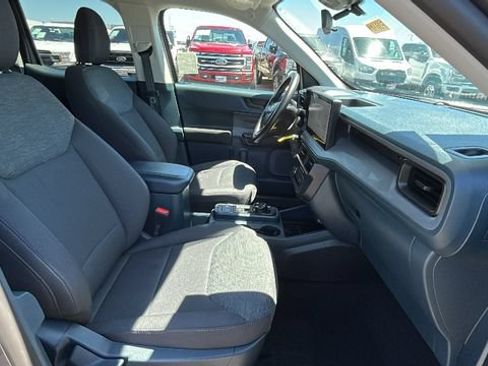 Certified 2025 Ford Maverick XL FWD image 11