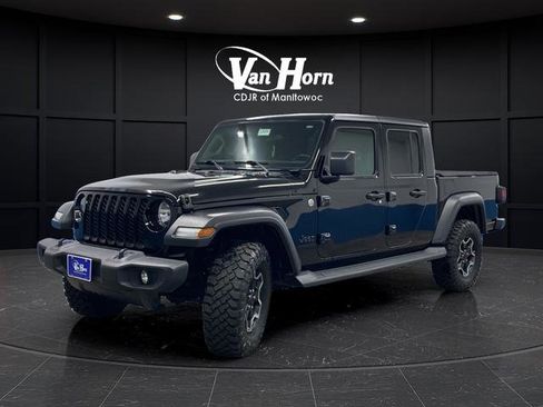 Used 2020 Jeep Gladiator Sport w/ Quick Order Package 24S AWD/4WD image 3