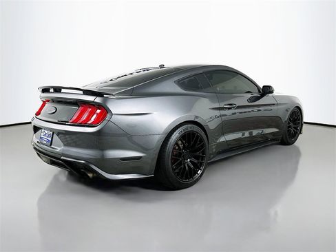 Used 2019 Ford Mustang EcoBoost image 8