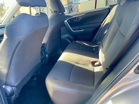 Used 2025 Toyota RAV4 LE image 10
