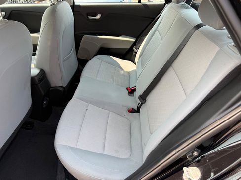 Used 2022 Kia Rio S FWD image 12