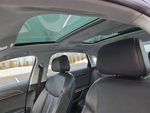 Used 2021 Audi A8 L 4.0T w/ Executive Plus Package image 28