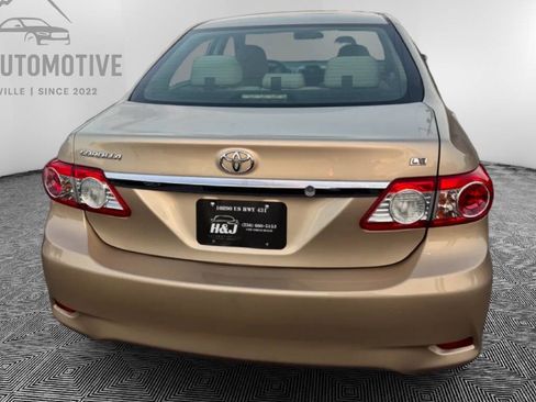 Used 2013 Toyota Corolla LE FWD image 5