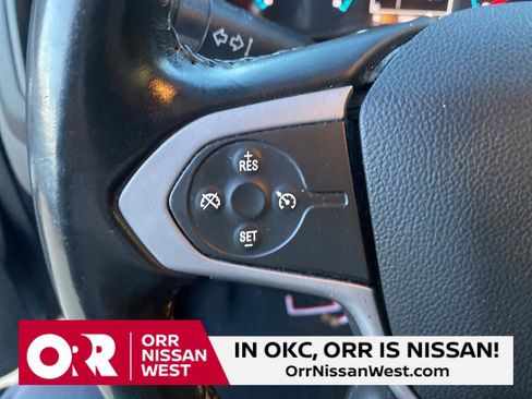 Used 2021 Chevrolet Colorado LT image 24