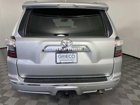 Used 2022 Toyota 4Runner Limited image 7