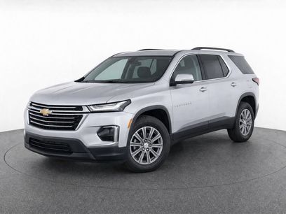 Used 2022 Chevrolet Traverse LT