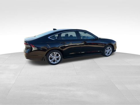 New 2026 Honda Accord LX image 11