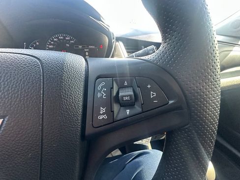 Used 2017 Chevrolet Trax LT w/ Sun & Sound Package FWD image 16