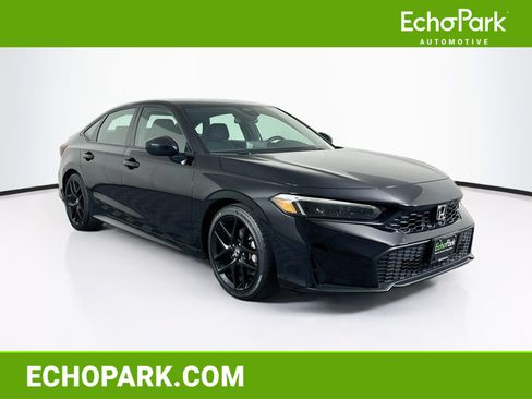 Used 2025 Honda Civic Sport image 1