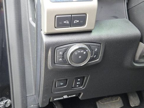 Used 2021 Ford F250 Lariat AWD/4WD image 25