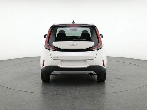 Used 2025 Kia Soul LX w/ LX Technology Package image 7