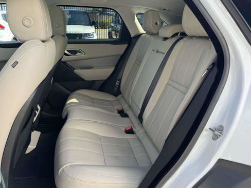 Used 2020 Land Rover Range Rover Velar S image 14