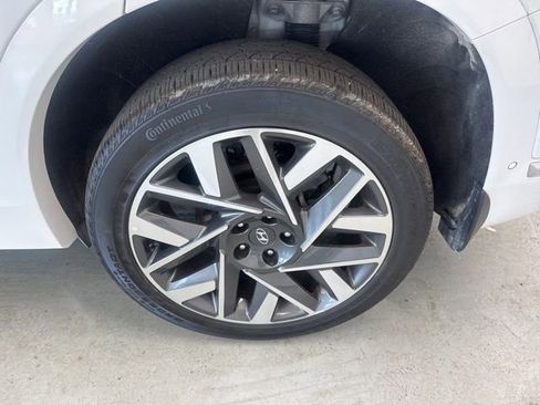 Used 2023 Hyundai Santa Fe Calligraphy AWD/4WD image 12