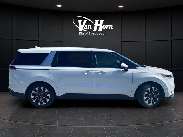 Certified 2024 Kia Carnival EX FWD image 8