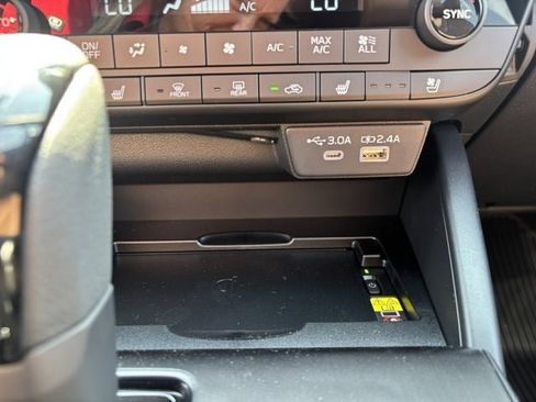 New 2026 Subaru Outback Touring AWD/4WD image 80