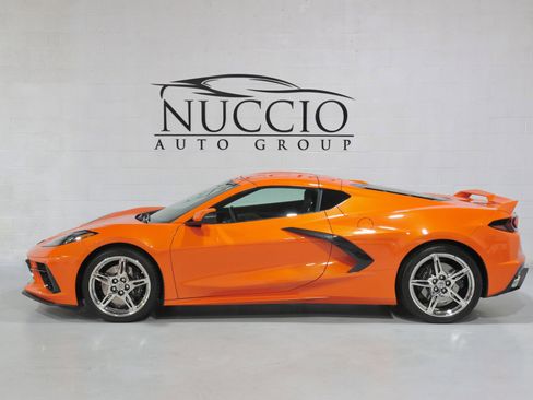 Used 2021 Chevrolet Corvette Stingray Premium Cpe w/ Z51 Performance Package image 8