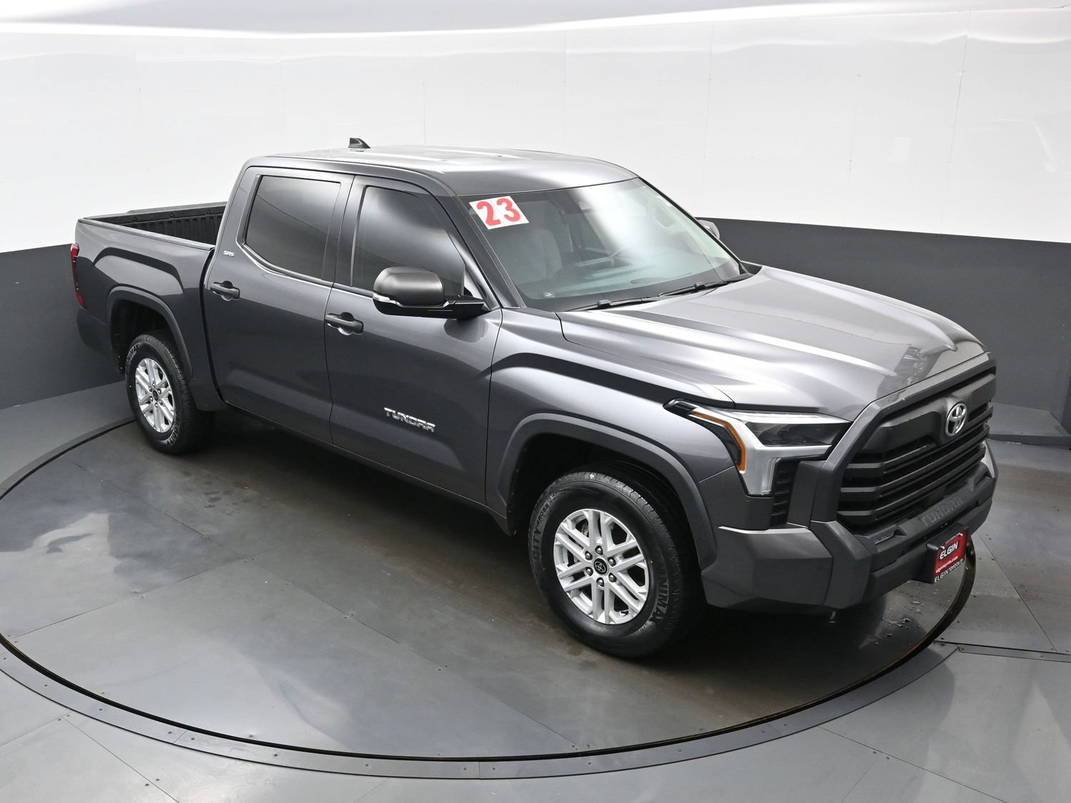 Used 2023 Toyota Tundra SR5 w/ SR5 Convenience Package AWD/4WD image 34