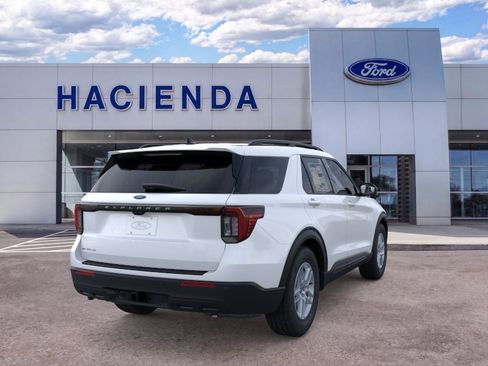 New 2026 Ford Explorer Active RWD image 8