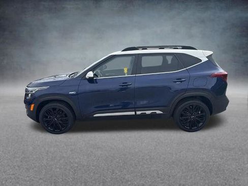 Used 2022 Kia Seltos Nightfall Edition AWD/4WD image 2