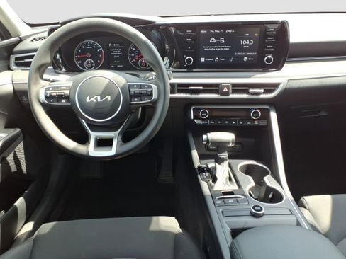Used 2023 Kia K5 LXS FWD image 8