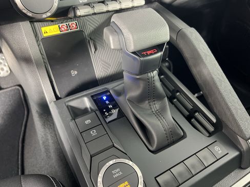 Used 2024 Toyota Tacoma TRD Sport image 23