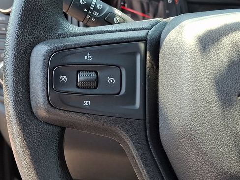 Used 2021 Chevrolet Silverado 1500 Custom AWD/4WD image 15