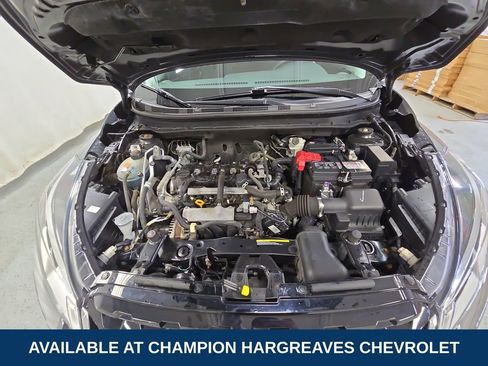 Used 2022 Nissan Kicks S FWD image 38