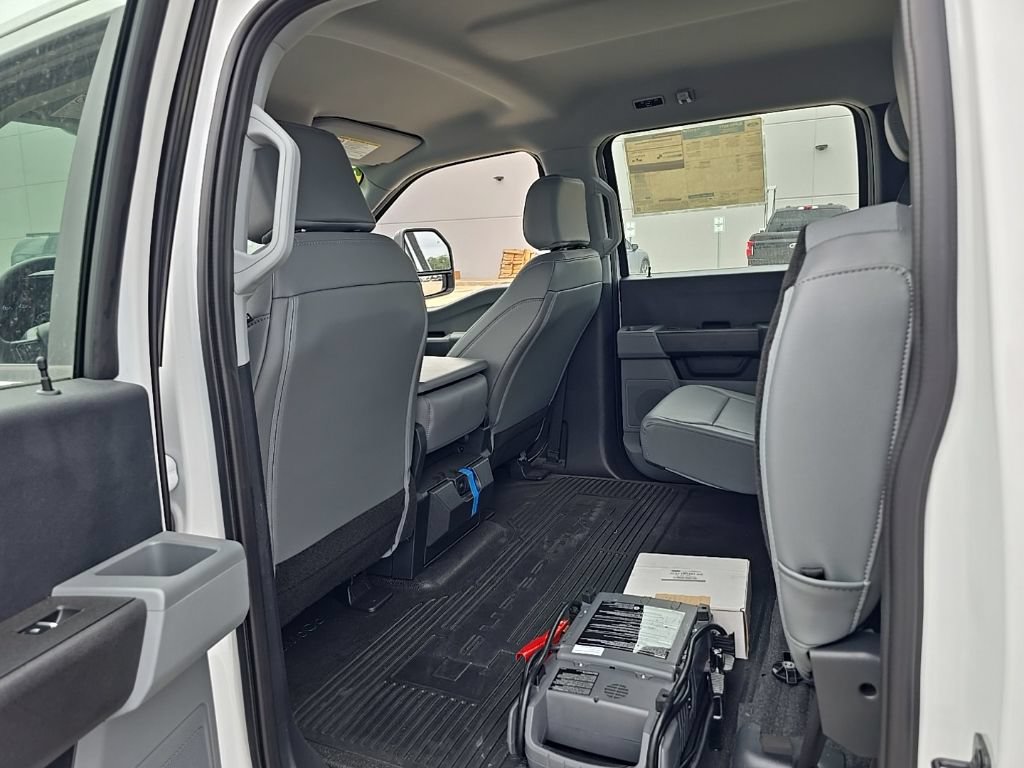 New 2025 Ford F350 XL AWD/4WD image 7