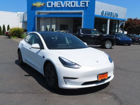 Used 2022 Tesla Model 3 RWD image 1