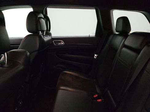 Used 2018 Jeep Grand Cherokee Altitude RWD image 18