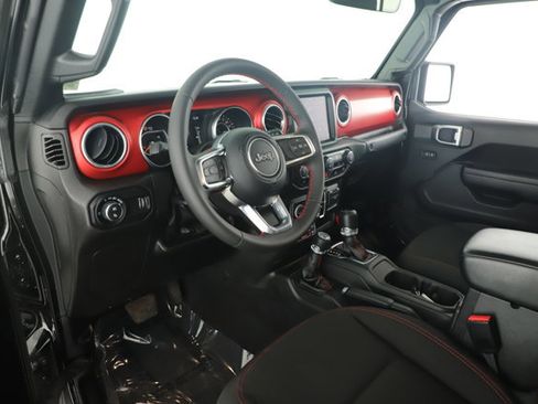 Used 2023 Jeep Gladiator Rubicon w/ Trailer Tow Package image 6