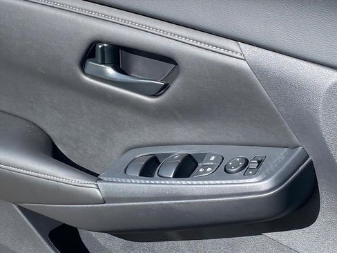 New 2025 Nissan Sentra S image 19